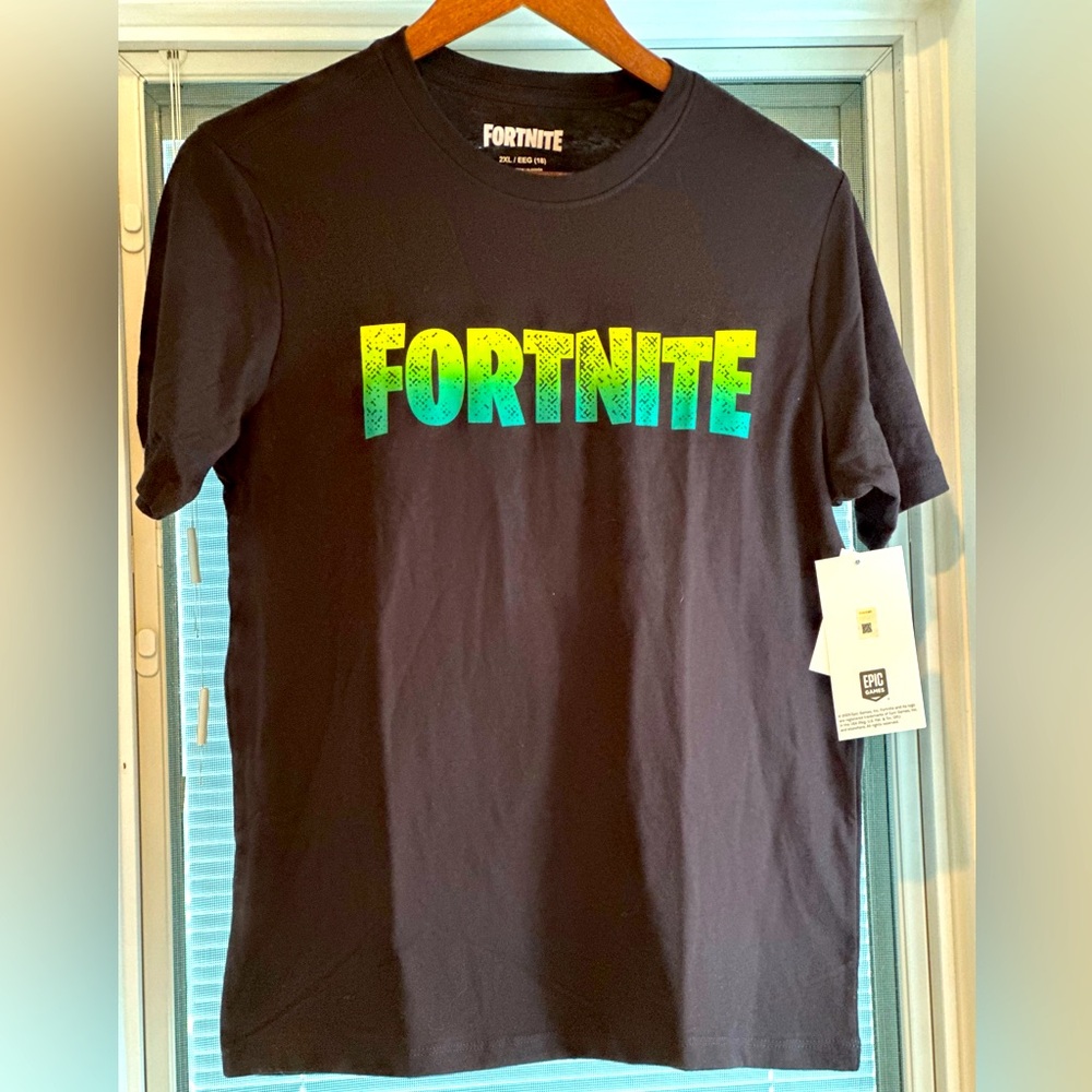Boys Fortnite tee size 18 authentic